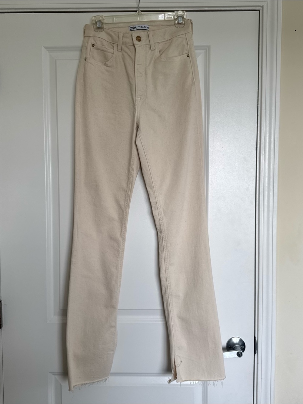 Zara Women’s High Rise Straight Jeans
